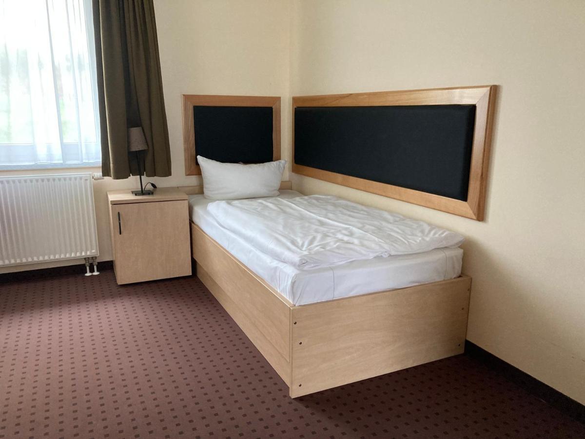 Hotel Am Heidepark ديبولديسفالده المظهر الخارجي الصورة