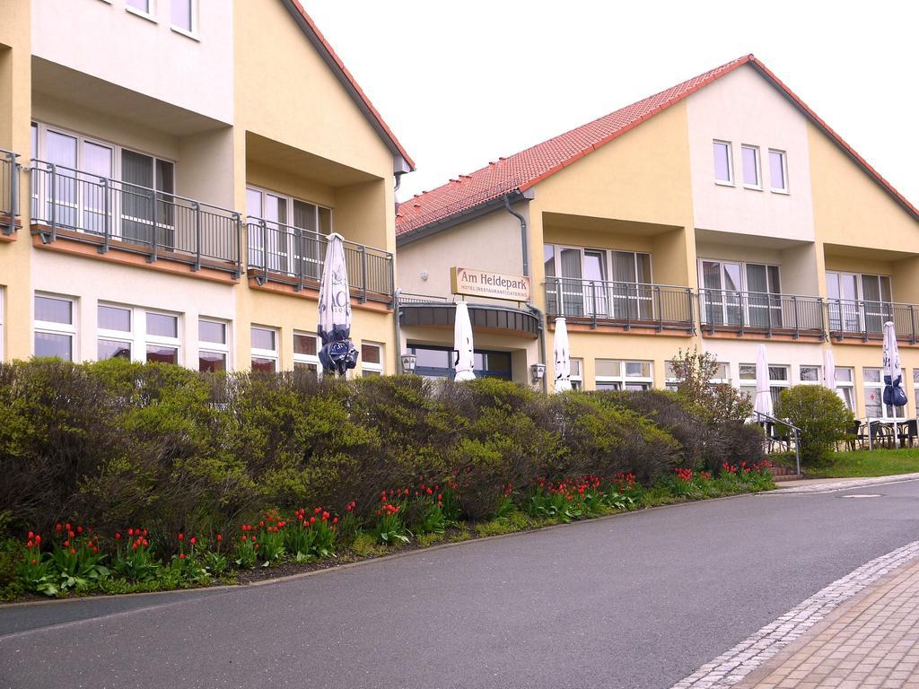 Hotel Am Heidepark ديبولديسفالده المظهر الخارجي الصورة